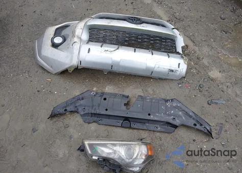 2014 Toyota 4Runner Trail z USA, uszkodzony, nr VIN JTEBU5JR5E5151476